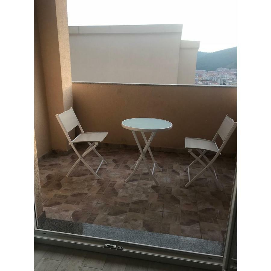 Apartment Elena Budva Exteriör bild